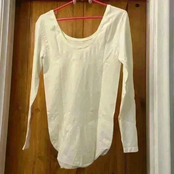 Spanx Long Sleeve Bodysuit Cream (1X) Black (L) Each Sold Separately - Picture 6 of 11